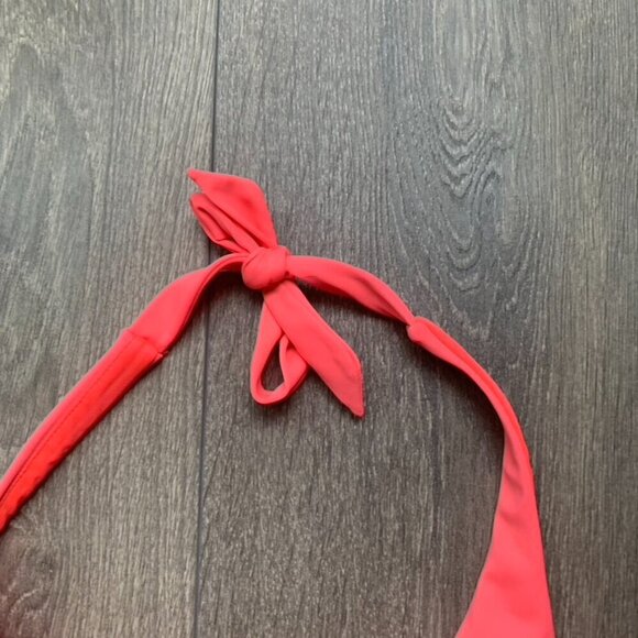 Victoria's Secret Triangle Bikini Top Halter tie Coral Pink Y2k 2000s Size XS - Picture 7 of 13